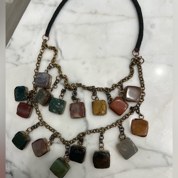 Stone layered necklace - Picture 2 of 2